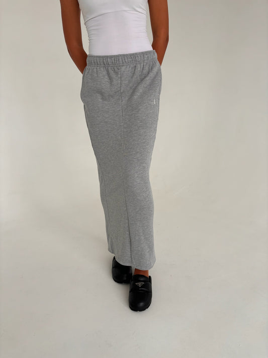 The Alo Sweatskirt